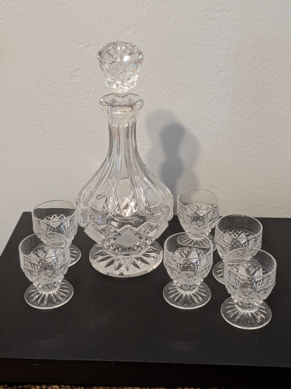 Vintage Crystal Decanter with Stopper and 6 Cordial Glasses